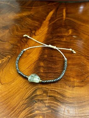 Handmade Prehnite Bead Adjustable Bracelet
